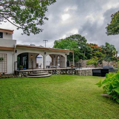 CASA KING CHAPALA HACIENDAS
