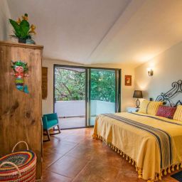 CASA KING CHAPALA HACIENDAS