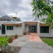 CASA KING CHAPALA HACIENDAS